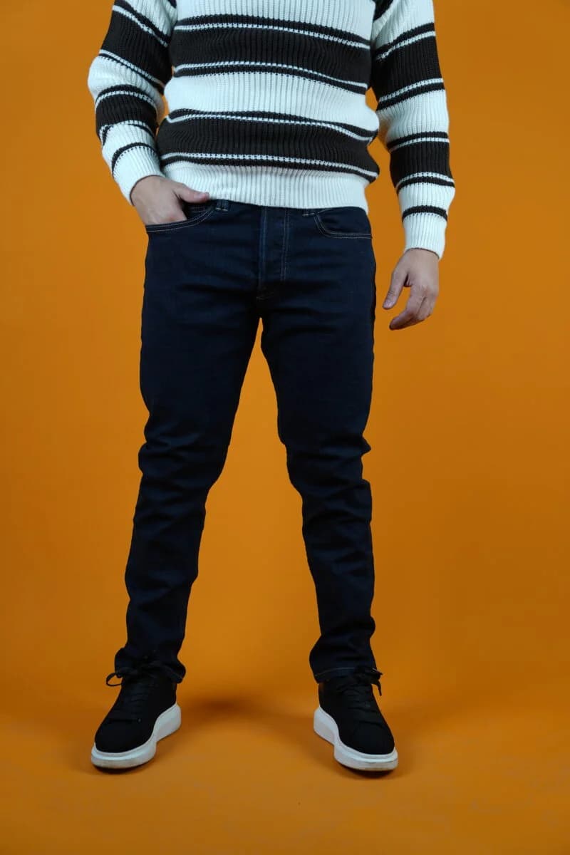 Slim Fit